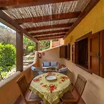 Apartment Gorgeous Retreat Just A Few Meters From The Sea