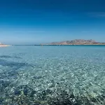 Gorgeous Retreat Just A Few Meters From The Sea