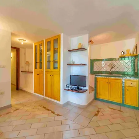 Gorgeous Retreat Just A Few Meters From The Sea *